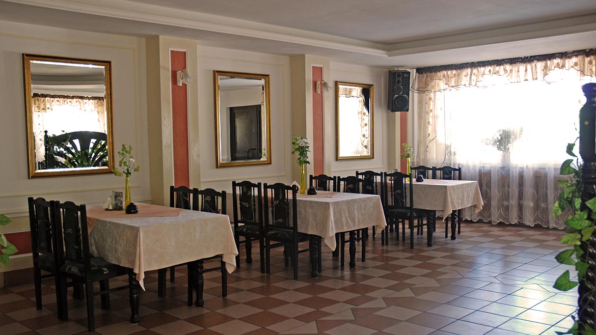 hotel en Polonia Varsovia Piaseczno restaurantes música vacaciones en Polonia turismo polaco